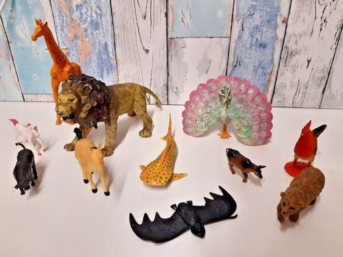 Toy animal bundle - toy, figures