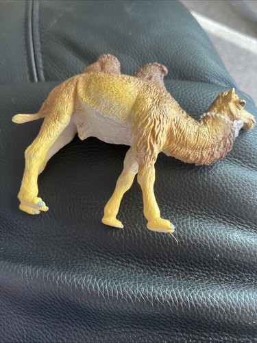 Camel toy figure zoo animal - camel,