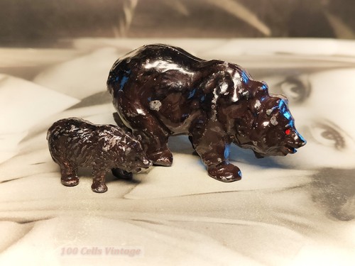 Bear and cub - bear, cub-vintage