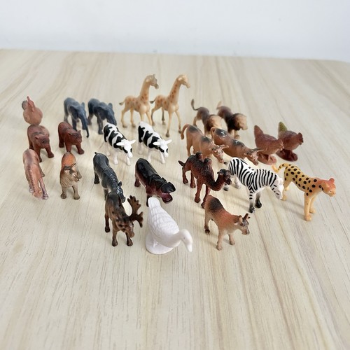 Vintage mini zoo animals toys - vintage,
