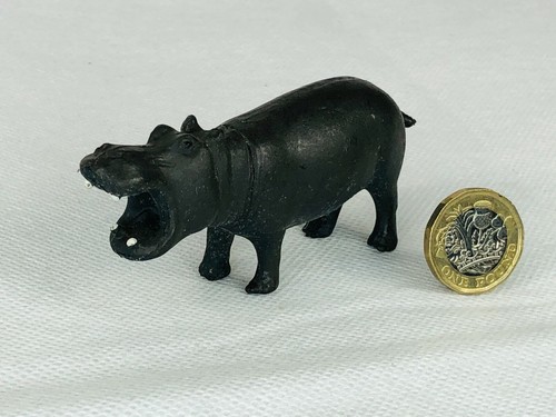 Hippo hippopotamus toy animal - hippopotamus,